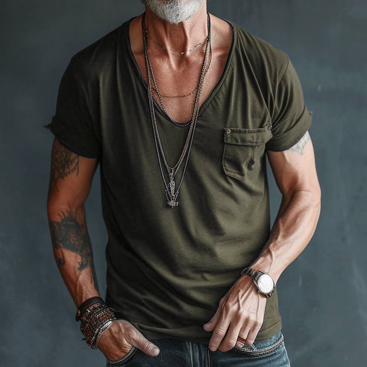 Logan – V-Neck Pocket Tee