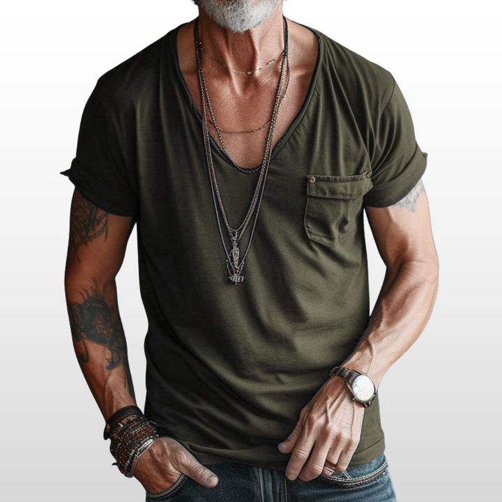Logan – V-Neck Pocket Tee