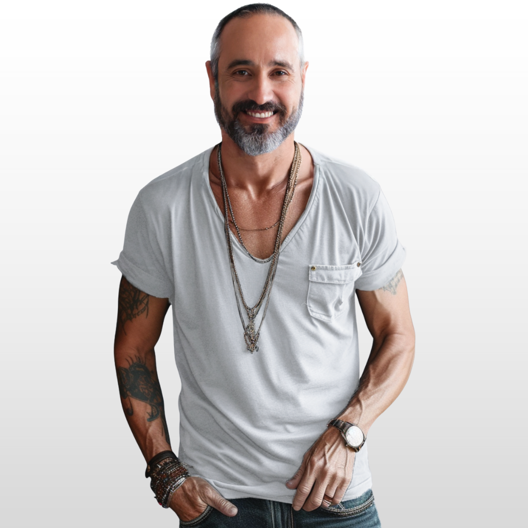 Logan – V-Neck Pocket Tee